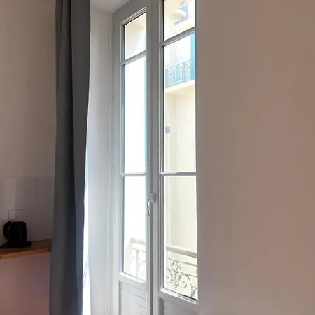 Chalucet - Close To Train Station Appartamento Tolone