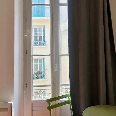 Chalucet - Close To Train Station 土伦